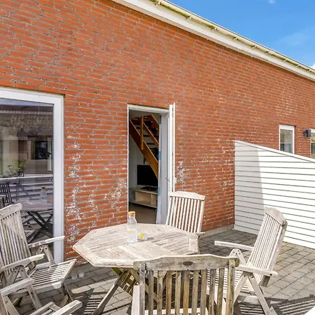 Leilighet Nils - 2-3km From The Sea By Interhome